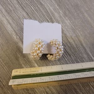 🛍 BUNDLE 3/$12 Beaded pearl like clip on earrings